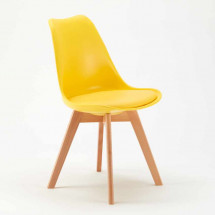 Chaise polypropylène jaune et hêtre massif clair Wako