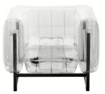 Fauteuil transparent cadre en aluminium noir Yomi Eko